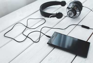 必学教你安装“雀神麻将开挂神器下载软件”开挂(透视)辅助教程